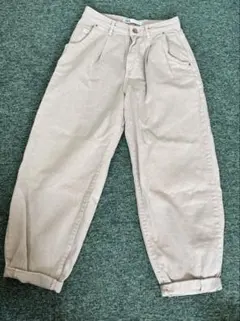 ザラ　ZARA パンツ　チノパン　ズボン　ボトムス　ベージュ　コットン