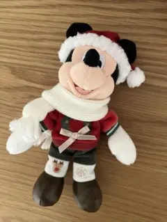 ディズニークリスマス　ミッキー　ぬいぐるみバッジ