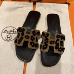 エルメス HERMES オラン サンダル 36.5 黒 - メルカリ