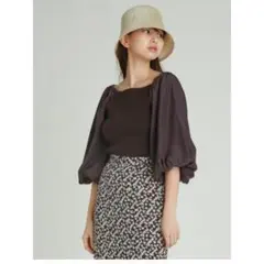 スナイデル　パフスリーブオフショルニットプルオーバー