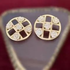 Item thumbnail for item a606009a-5e5e-4346-a915-c51265a871b6