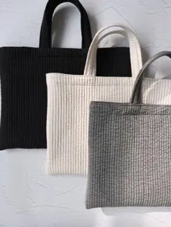 本が傷つかない通勤ヌビバッグ 〈L〉A4対応｜軽量 トート｜本用ポケット付き