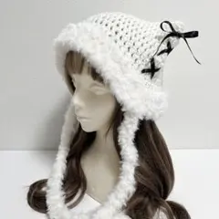 Item thumbnail for item e4b9d04b-ca5e-499f-bbf7-5a15ce796b30