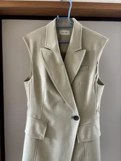 DES PRES ノースリーブ ジャケット ベスト ジレのサムネイル