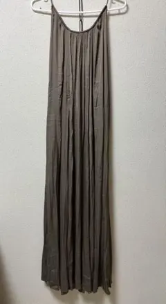 【新品未使用タグ付き】ZARAキャミソールワンピース ブラウン XS