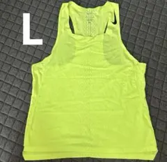 NIKEエアロスイフトシングレット