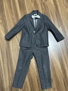 アーチアンドライン