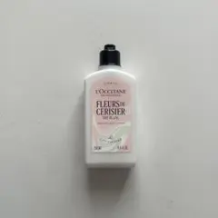 【新品未使用】ロクシタン　テ・ブラン サクラ パフュームドボディミルク