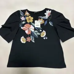 ZARA 花柄プリントトップスカットソー袖ふんわりデザイン可愛い‼️