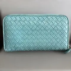 ボッテガ　レザー長財布　ブルー系