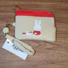 【未使用】マルチケース　ベージュ　ミッフィー
