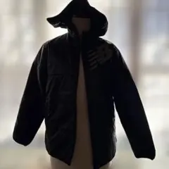 New Balance ブラックダウンコート