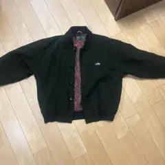 フリースジャンパー 黒 赤内側