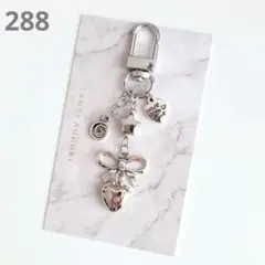 no.288 ビーズキーホルダー コレクトブック y2k 手帳 韓国