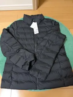 ☆最終価格　新品、タグ付　ユニクロ　パフテックジャケット　黒×M☆