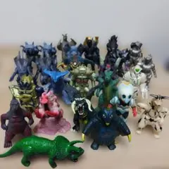 怪獣フィギュアセット 多色 可動式のサムネイル