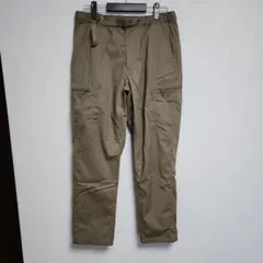 ユニクロ ヒートテックギアパンツ M ベージュ 新品未使用