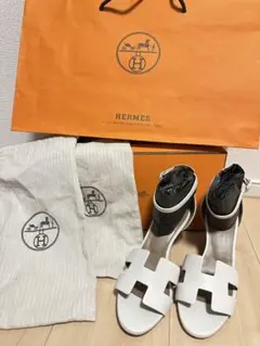HERMES サンダル ホワイト ウェッジソールのサムネイル