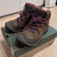 KEEN トレッキングシューズ 24.5cm