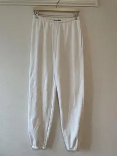 「まとめ購入の場合20％off」 Brandy Melville ジョガーパンツ