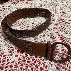ブラウンレザー編み込みベルト