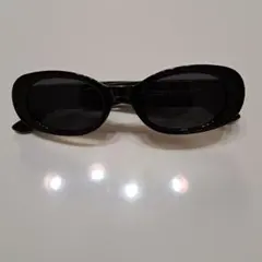 H&M サングラス ブラックのサムネイル