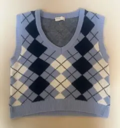 Bershka アーガイル柄 ニットベスト
