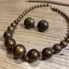 ブラウン系パール ネックレスとイヤリングセット遺品整理