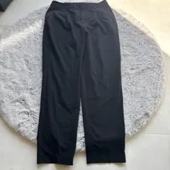 GU ブラックチノパン Mサイズ