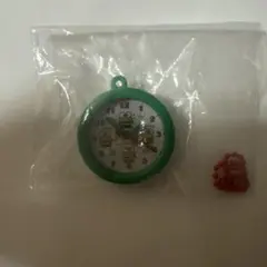 けろけろけろっぴ壁掛け時計風クリップキーホルダー