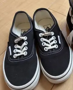 VANS16.5センチ CONVERSE16センチ ２足セットのサムネイル