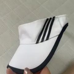 adidas レディース バイザー ホワイト ストライプ