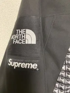 supreme north face マウンテンパーカー Mサイズ　極美品