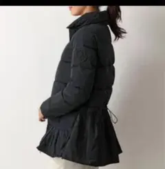 2025年最新】モンクレール ペプラムの人気アイテム - メルカリ