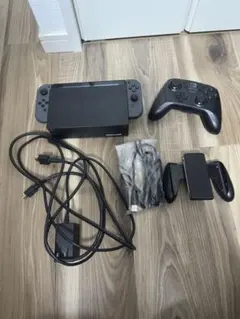 Switch 本体　グレー