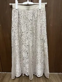 アプワイザーリッシェ　ロングフレアスカート　総レース　ベージュ