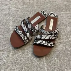 ZARA フラットサンダル　　37