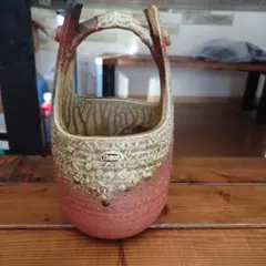 Item thumbnail for item b4ba9f10-cc58-4aa4-851e-8f5aa41e2cd5