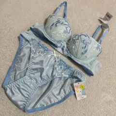 新品ブラジャー＆ショーツ上下セット ブルー系 水色 C70.M