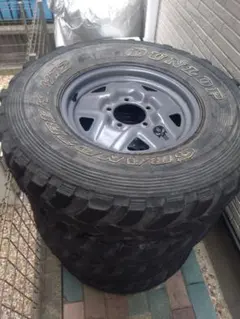 ジムニーノマドJC74W 新車外し純正アルミホイール一本純正キャップ付き