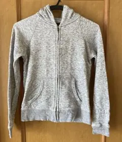 グレー フルジップ フード付き パーカー　ユニクロ　S 薄手