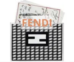新品 FENDI フェンディ ポストカード（未開封）＋ケース セット 希少 限定のサムネイル