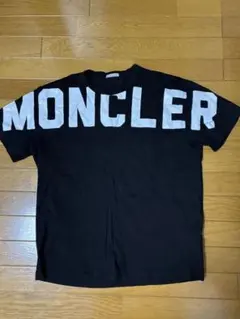 モンクレール　ロゴTシャツ
