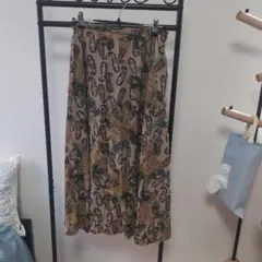 金子功スカート。