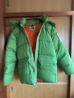 GUCCI THE NORTH FACE ダウンジャケット XS サイズのサムネイル