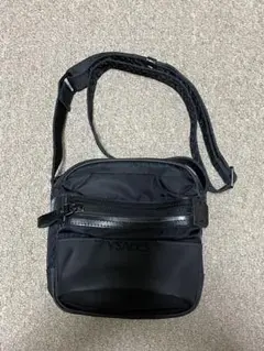 Y’SACCS イザック　ミニショルダーバッグ