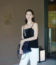 胸元白　キャミ