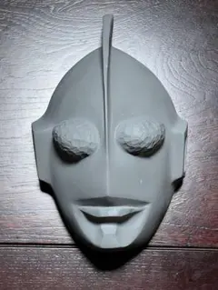 ウルトラマン Aタイプ 1/1 レプリカマスク FRP - メルカリ