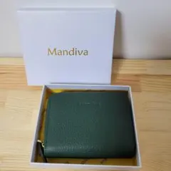 最終値下げ☆ギフトに♪ミニ財布 折り財布　大容量　コンパクト財布　本革 グリーン