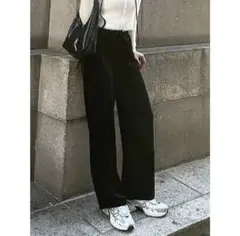 【新品未使用】 ベロアスウェットパンツ　黒　細身